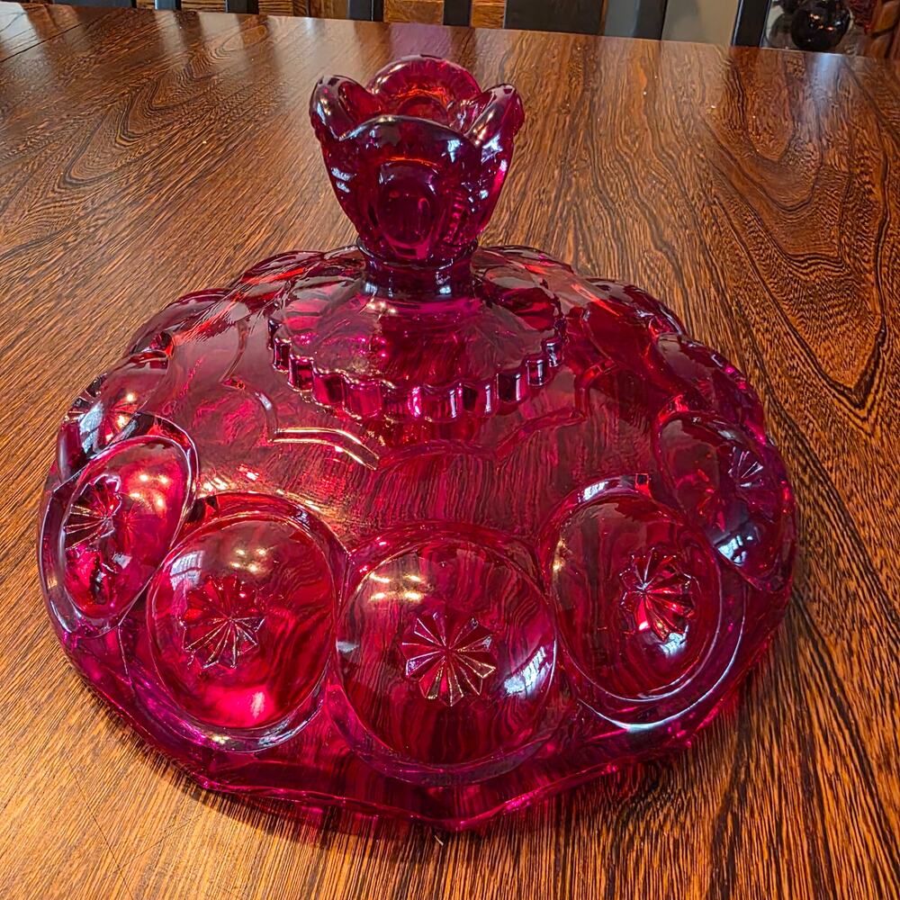 L.E. Smith Moon & Star Large 8" vintage Ruby Red Compote Candy Dish LID ONLY